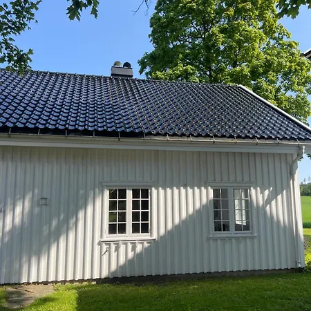 Feriehus Farmhouse *